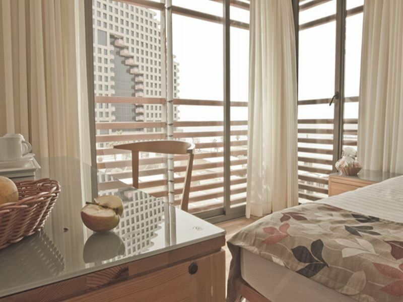 Hotel Poli Urban By Afi Hotels Tel Aviv Ngoại thất bức ảnh